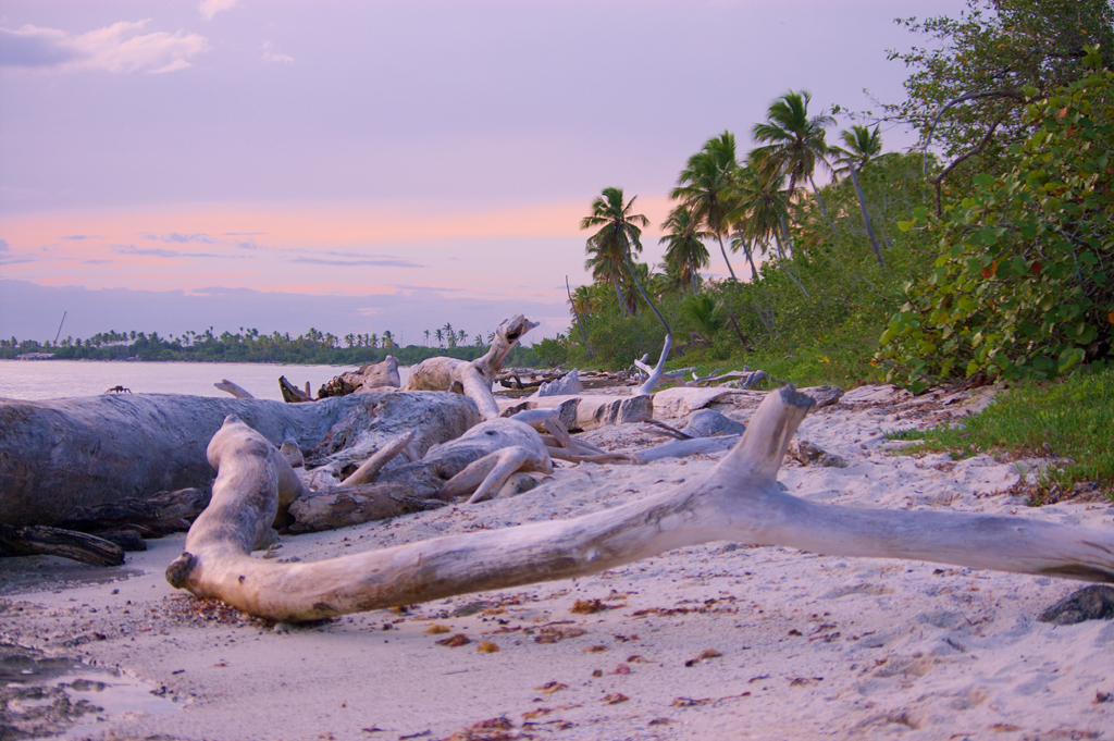 Guaraguao_beach_evening2